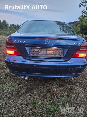 Mercedes c220cdi цяла или на части, снимка 2 - Автомобили и джипове - 47286019