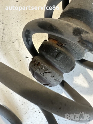 Задна лява пружина за Volvo XC60 2.0D (2011), снимка 2 - Части - 53742551