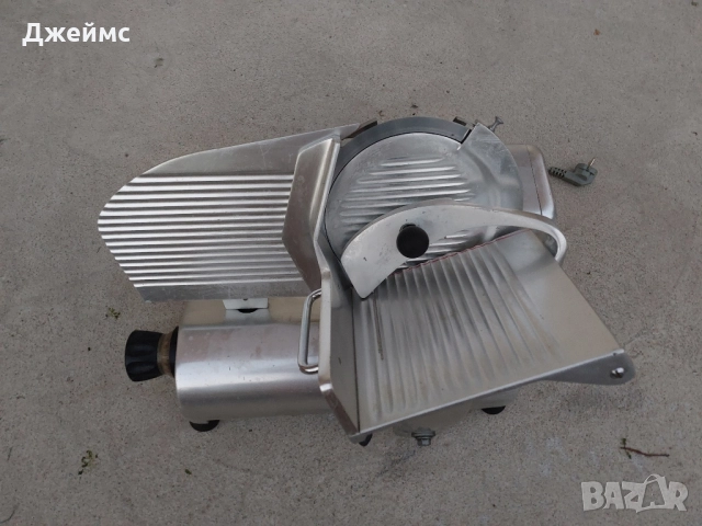 Колбасорезачка Berkel 25 см нож, снимка 3 - Обзавеждане на кухня - 51505558