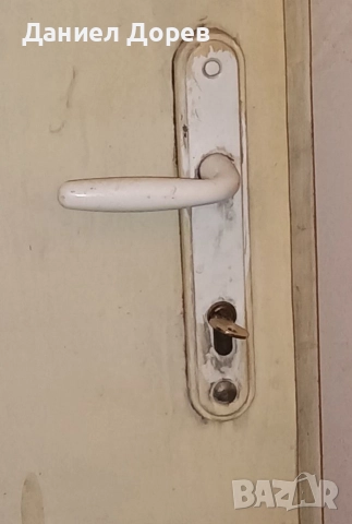 Входна масивна врата за апартамент!, снимка 2 - Входни врати - 52755930