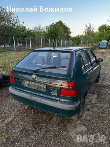 Продавам Skoda Felicia  1.0-68 кс НА ЧАСТИ , снимка 5 - Автомобили и джипове - 50101790