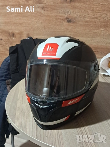 продавам каска за мотор каските не се ползва много, снимка 9 - Аксесоари и консумативи - 54200603