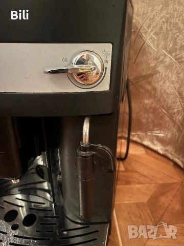 Кафеавтомат DeLonghi Magnifica, снимка 3 - Кафемашини - 54076162