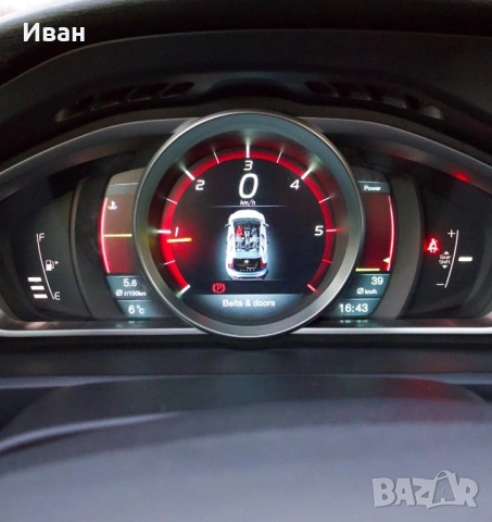 Volvo v40 summum full перфектна, снимка 8 - Автомобили и джипове - 53960183