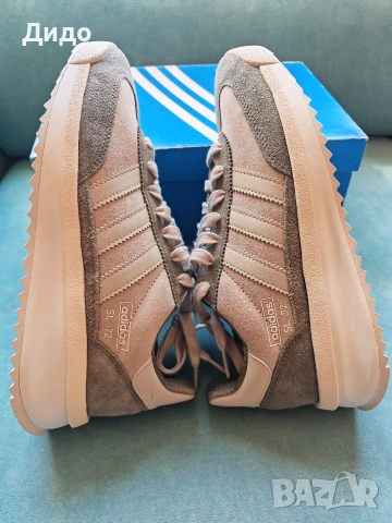 Маратонки Adidas , снимка 4 - Маратонки - 53849210