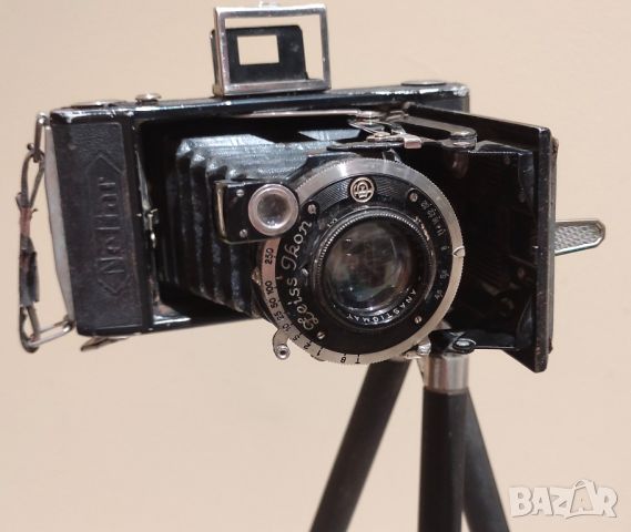 Фотоапарат с мех ZEISS IKON, снимка 11 - Чанти, стативи, аксесоари - 45864230