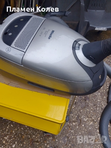 Miele прахосмукачка, снимка 2 - Прахосмукачки - 52202262