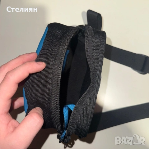 Здравейте, продавам чантичка на THE NORTH FACE, снимка 6 - Чанти - 53215621