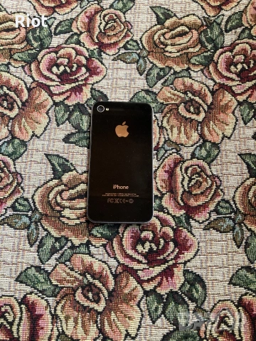 Продавам iPhone 4 , снимка 3 - Apple iPhone - 53695553