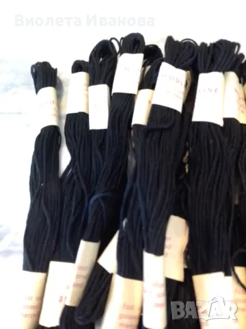 Мулине, черен цвят, 17 броя, снимка 3 - Гоблени - 50187112
