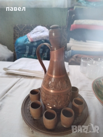 дървен сервиз в перфектно състояние дърво подходящ за декорация или подарък. 