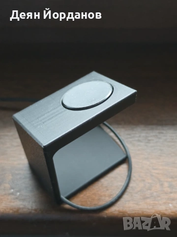 Стилна минималистична стойка за смарт часовник, снимка 3 - Смарт гривни - 54023805