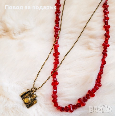 Две дълги колиета във винтидж стил