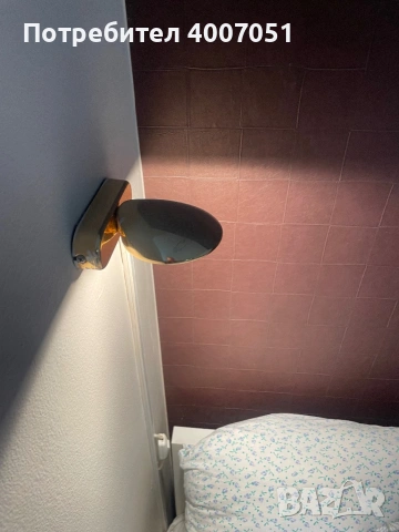 Стенна нощна лампа, снимка 3 - Лампи за стена - 53717868