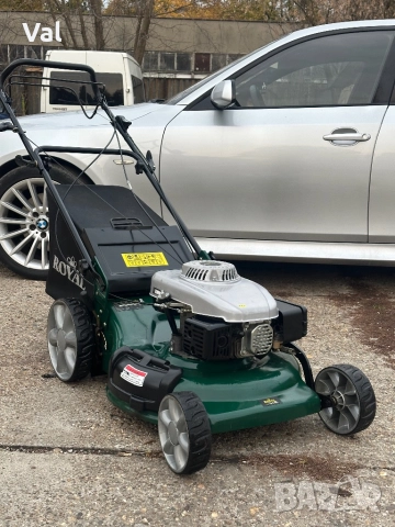 Бензинова самоходна косачка Einhel Royal 