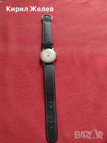 Стар ръчен часовник ZARIA 15 RUBIS работи перфектно състояние 18653, снимка 1 - Антикварни и старинни предмети - 44985560