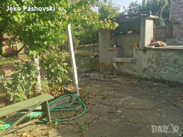 Къща в с.Винарово с двор, снимка 18 - Къщи - 46348718