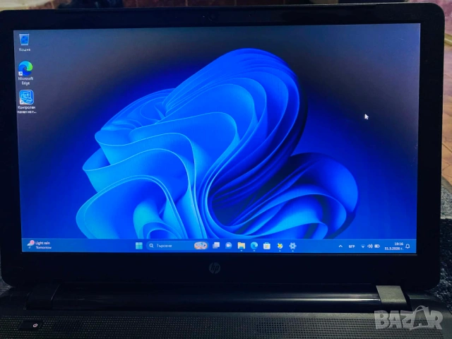 Продавам лаптоп HP 350 G2 -i3-5010U с нова батерия, снимка 6 - Лаптопи за дома - 54044268