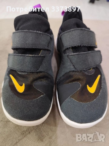 Детски маратонки Nike, снимка 2 - Детски маратонки - 52448213
