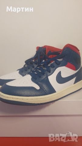 Jordan 1 Mid "French Blue & Gym Red" - Номер 41, снимка 4 - Кецове - 46329629