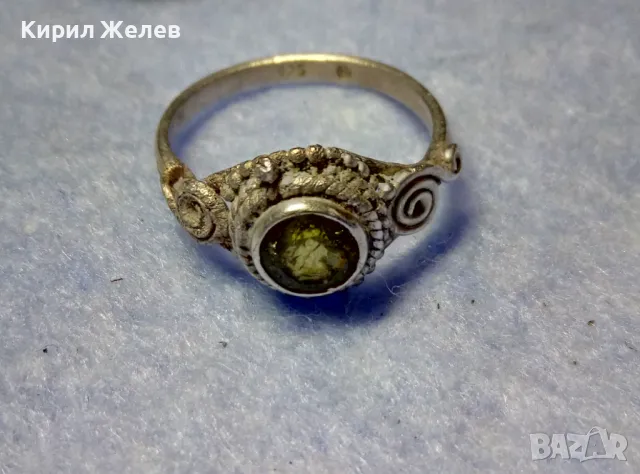 СТАР СКЪПЕЦЕНЕН СРЕБЪРЕН ПРЪСТЕН СРЕБРО 925 с РЪЧНО ФАСЕТИРАН НАТУРАЛЕН ПЕРИДОТ с ИНКЛУЗИИ 48621, снимка 5 - Антикварни и старинни предмети - 50136172