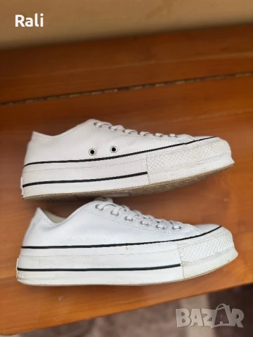 Дамски кецове Converse, снимка 2 - Кецове - 51080794