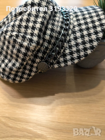 Шапки различни цветове и модели, снимка 4 - Шапки - 53211166