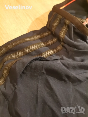 ADIDAS размер L , снимка 2 - Спортни дрехи, екипи - 51766935