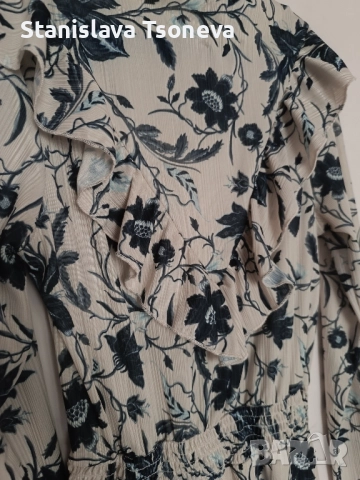 Дамска рокля