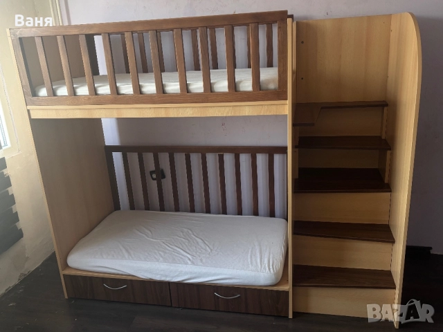 Многофункционално детско двуетажно легло - практично и уютно, снимка 2 - Мебели за детската стая - 52842452