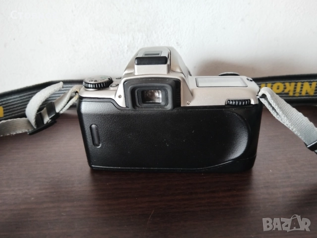 Камери Nikon F65, Nikon COOLPIX S2750 16MP Japan, снимка 12 - Фотоапарати - 47259368