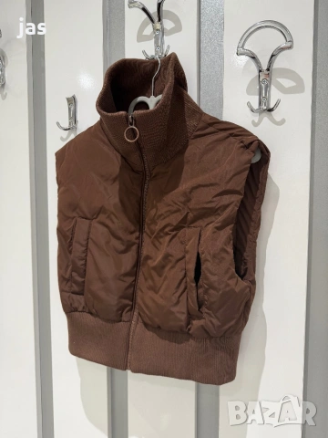 Нов елек Pull bear S, снимка 2 - Елеци - 53883067