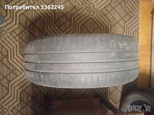 Продавам гуми две летни Hankook , снимка 3 - Гуми и джанти - 54106188