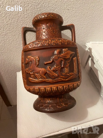 Красива голяма Амфора , снимка 3 - Антикварни и старинни предмети - 54058123