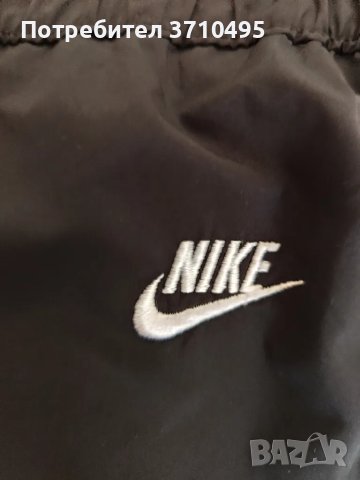 Продавам долнище на NIKE , снимка 3 - Спортни дрехи, екипи - 48464275