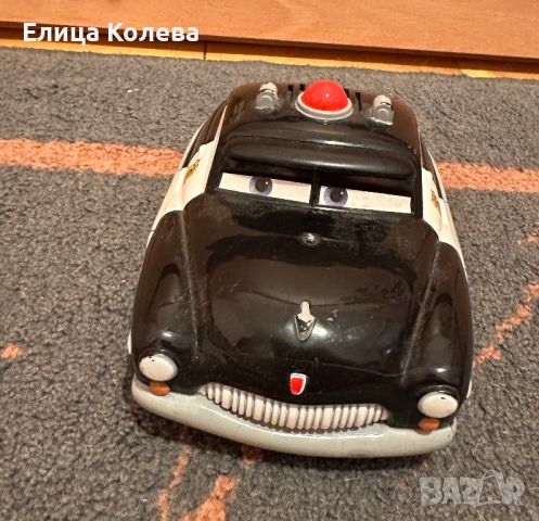 Шерифа от Колите/ The Cars Mattel кола на батерии със звук и движение, снимка 3 - Коли, камиони, мотори, писти - 46725593