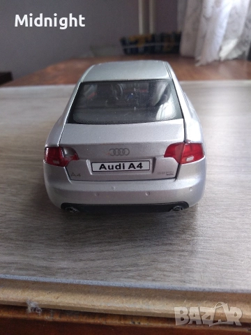 Audi A4 1/24, снимка 2 - Колекции - 52965833