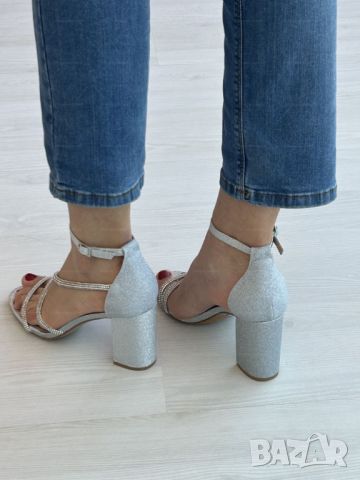 Грациозни дамски сандали с ток и бляскави елементи, снимка 5 - Сандали - 45226848