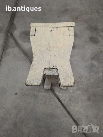 Старо дървено столче , снимка 11 - Столове - 52542429