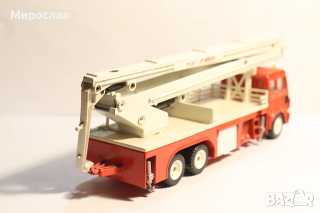 1:55?? SIKU КАМИОН ПОЖАРНА ?? ВИШКА??  КОЛИЧКА МОДЕЛ, снимка 6 - Колекции - 53181029