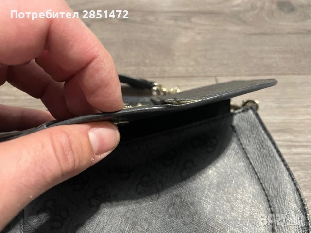 Дамска чанта Guess, снимка 7 - Чанти - 52854349