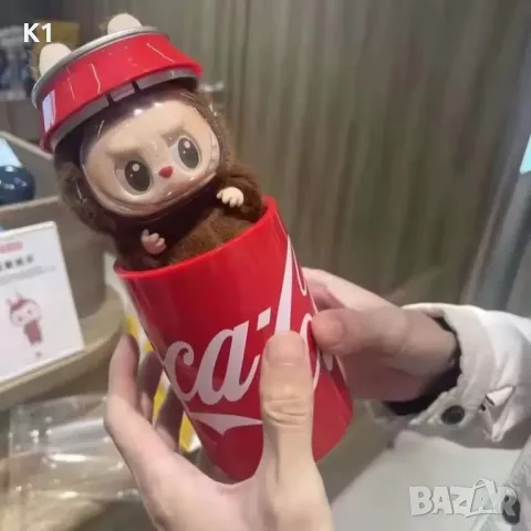 Labubu Coca Cola плюшена играчка 17см, Лабубу с кола кенче, снимка 3 - Плюшени играчки - 49914674