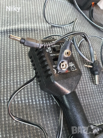 Универсално зарядно , снимка 4 - Аксесоари и консумативи - 51760500