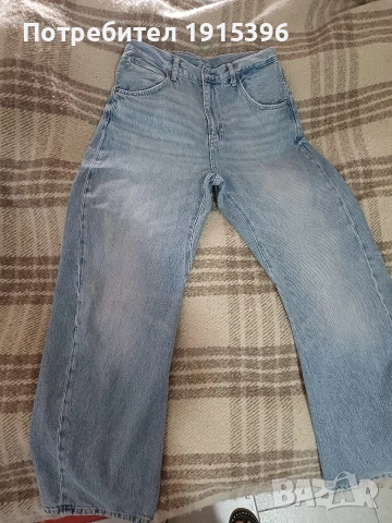 Дамски дънки на Зара , снимка 2 - Дънки - 53665659