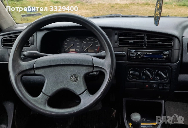 VW Golf 3-Газ/бензин, снимка 9 - Автомобили и джипове - 53889463