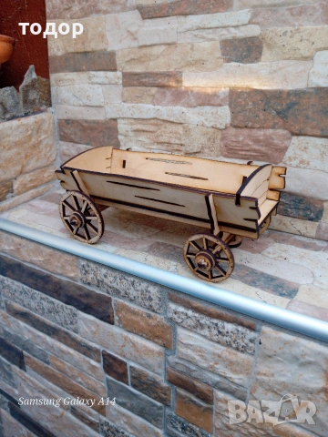 декоративна каручка 