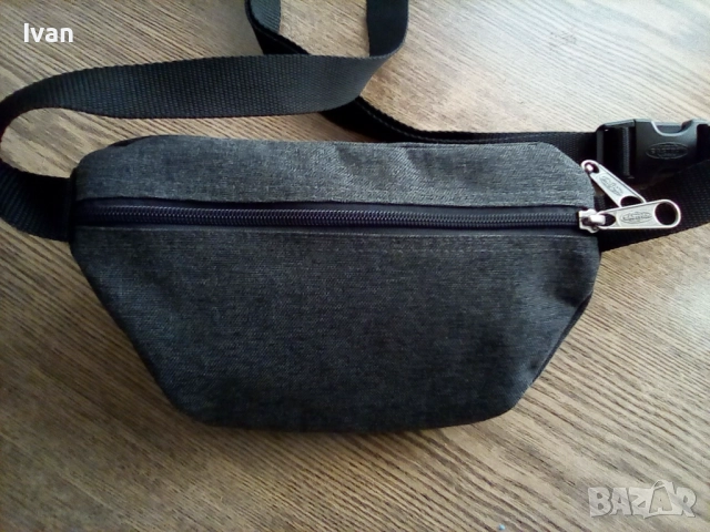 Чантичка Eastpak, снимка 2 - Чанти - 52592029