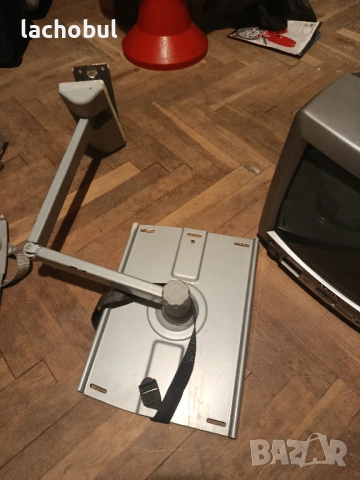 Стенни стойки за телевизор с кинескоп - 2 броя: за 14" и за 25" TV, снимка 5 - Стойки, 3D очила, аксесоари - 53426659