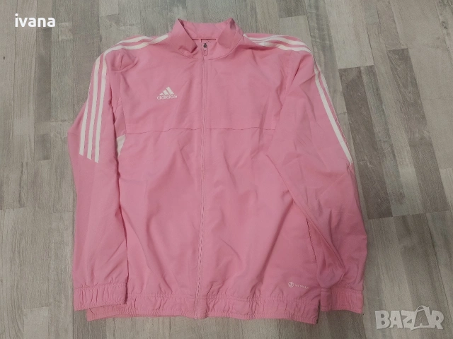 оригинална ветровка адидас