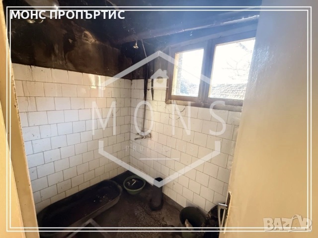 Къща с двор в с. Яворец, обл. Габрово - в близост до гр. Севлиево и гр. Габрово., снимка 7 - Къщи - 53590883